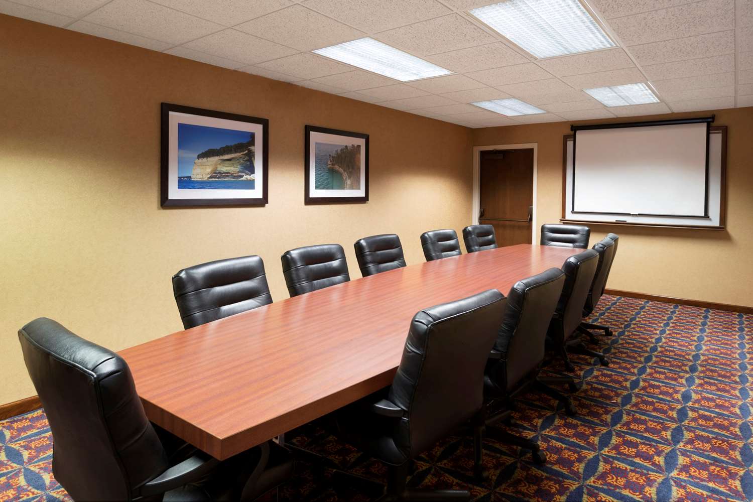 Quality Inn Auburn Hills - Detroit North 36/43