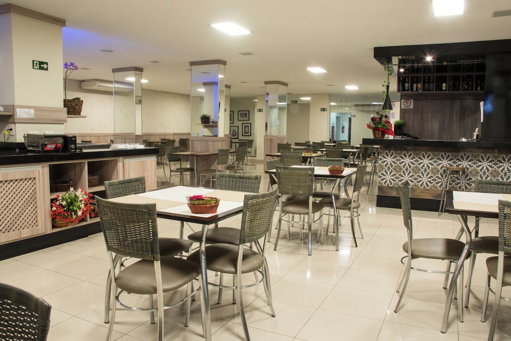 Astron Associado Estoril Hotel 49/64