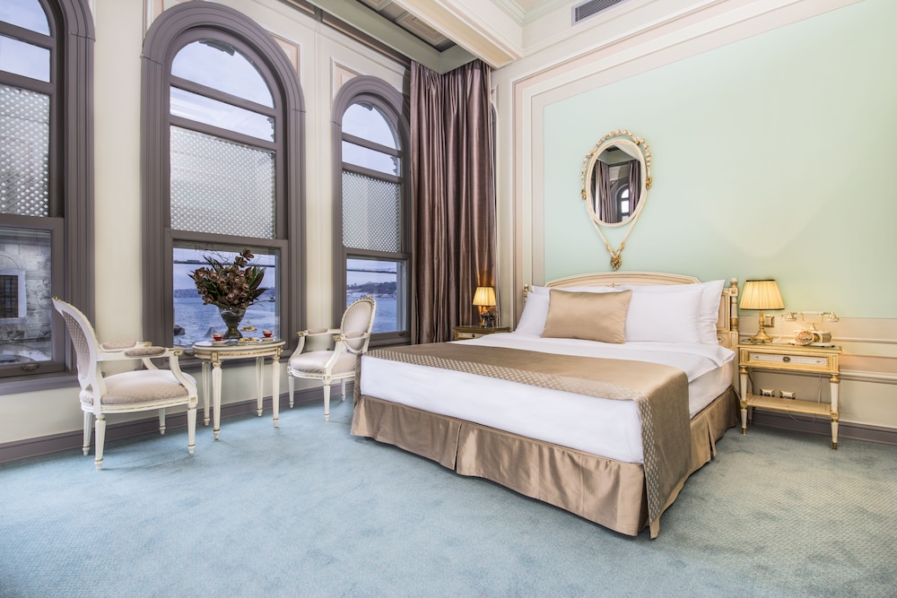 Bosphorus Palace Hotel Special Class 12/79