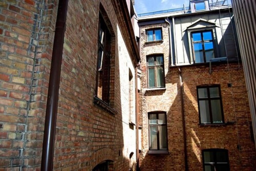 H5 Hotel 33/38