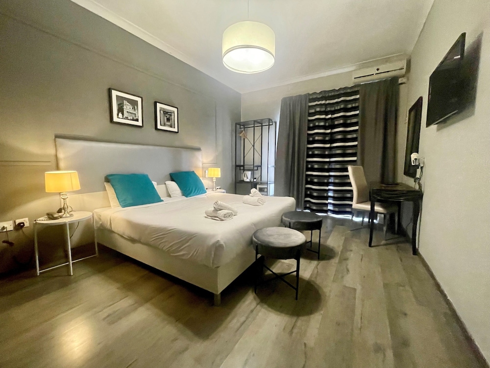 SLIEMA MARINA HOTEL 16/70