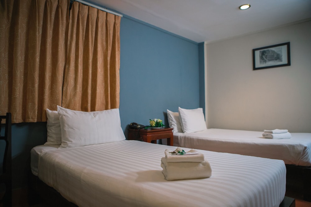 Pakse Hotel 13/49