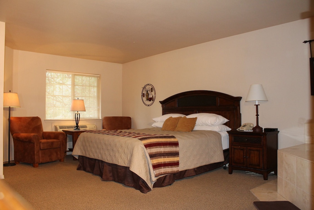 Mount Shasta Resort 19/63