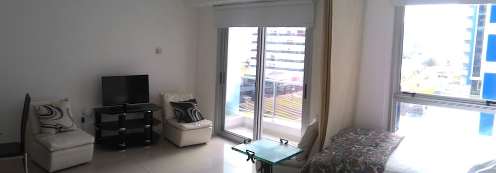 Arenas del Mar Apartments 40/65