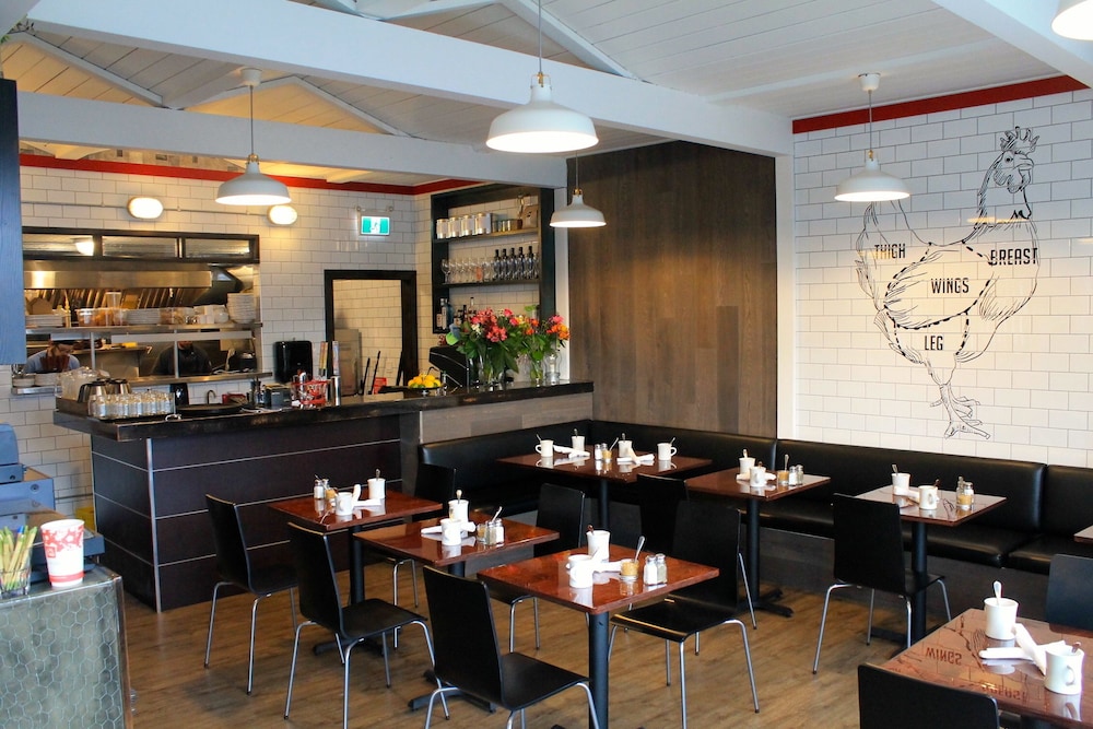 Hotel Zed Victoria 43/64