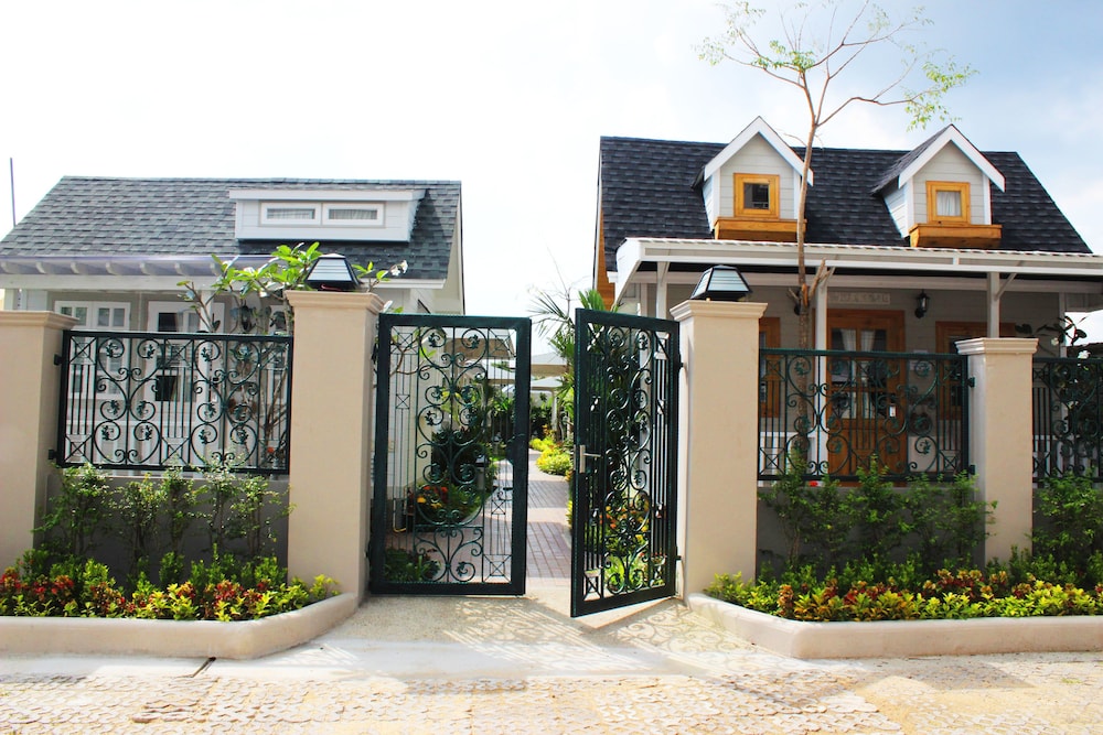 AT RESIDENCE SUVARNABHUMI in BANGKOK