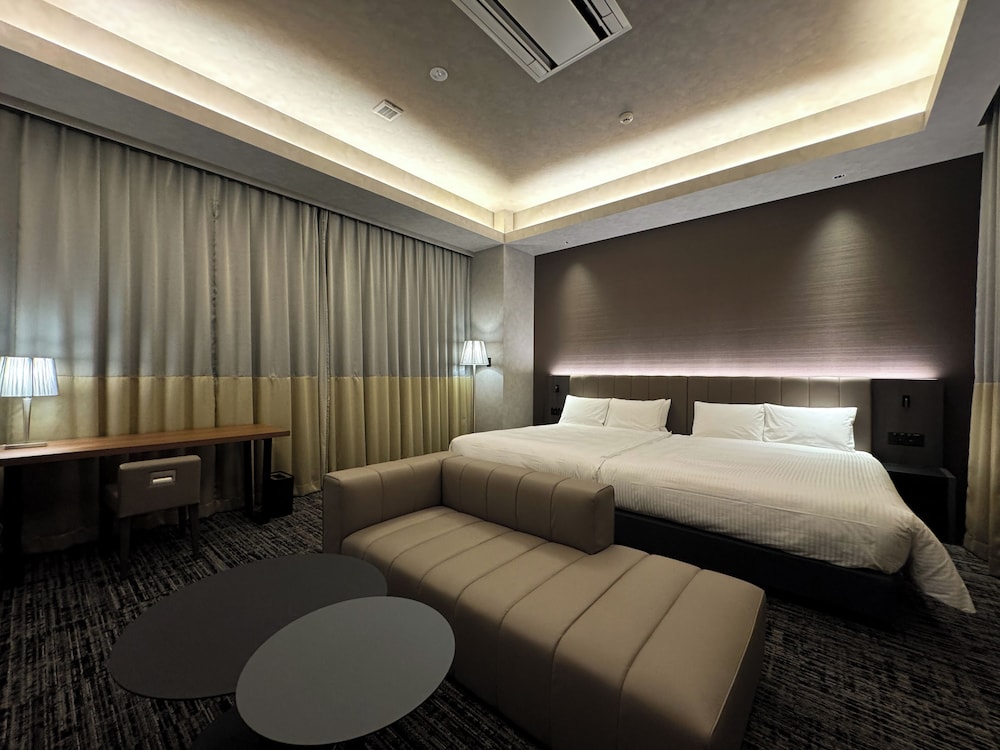 Executive, Suite, 2 Double Beds
