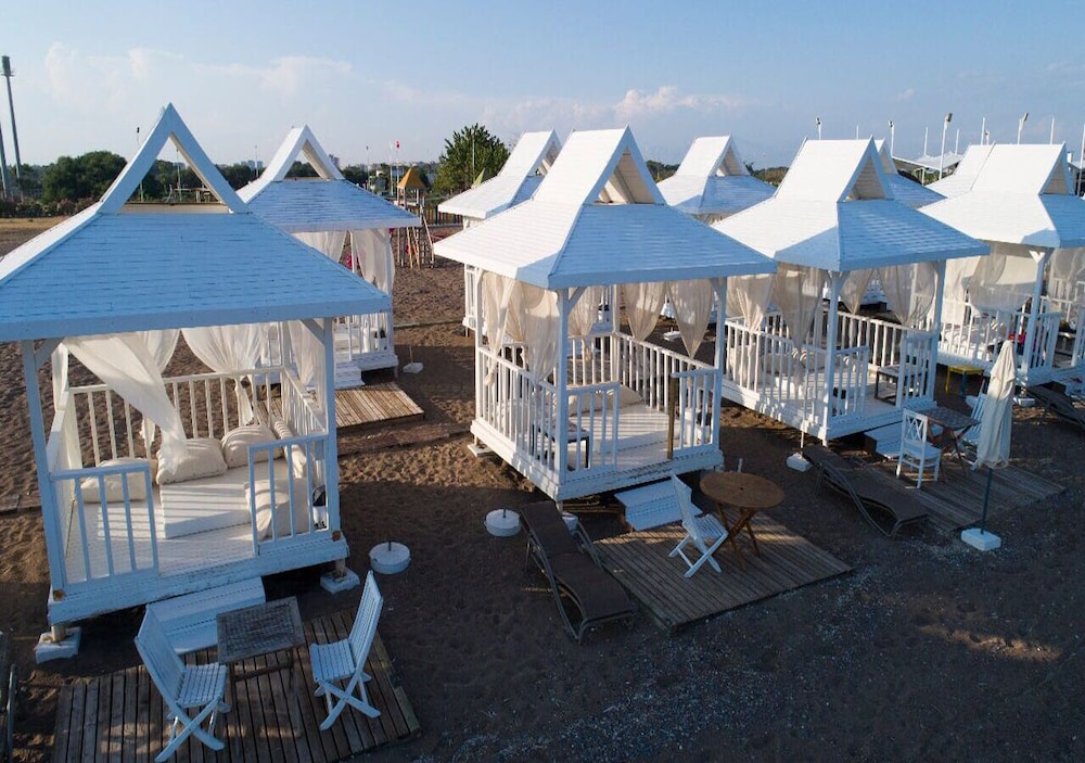 Grand Niki Hotel & Spa 45/50