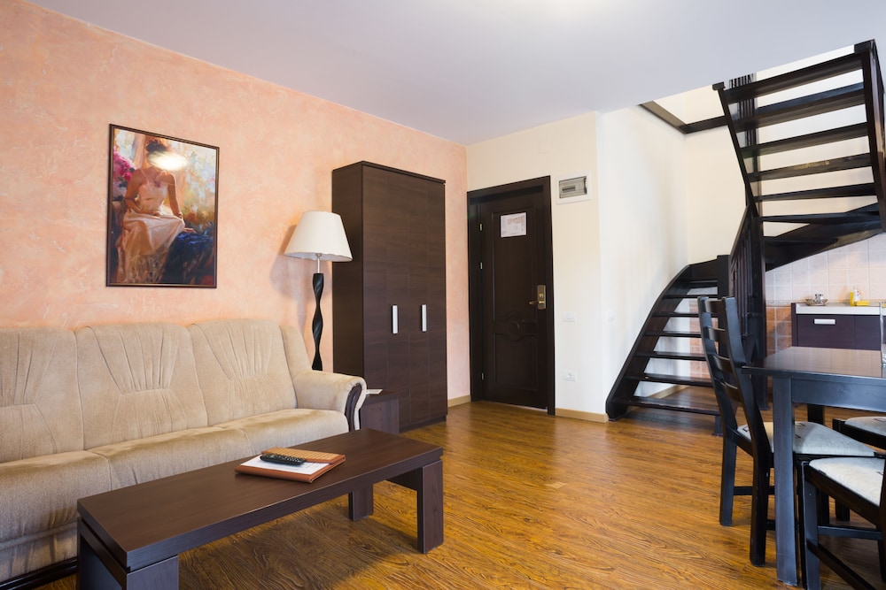Hotel Bucegi 22/34