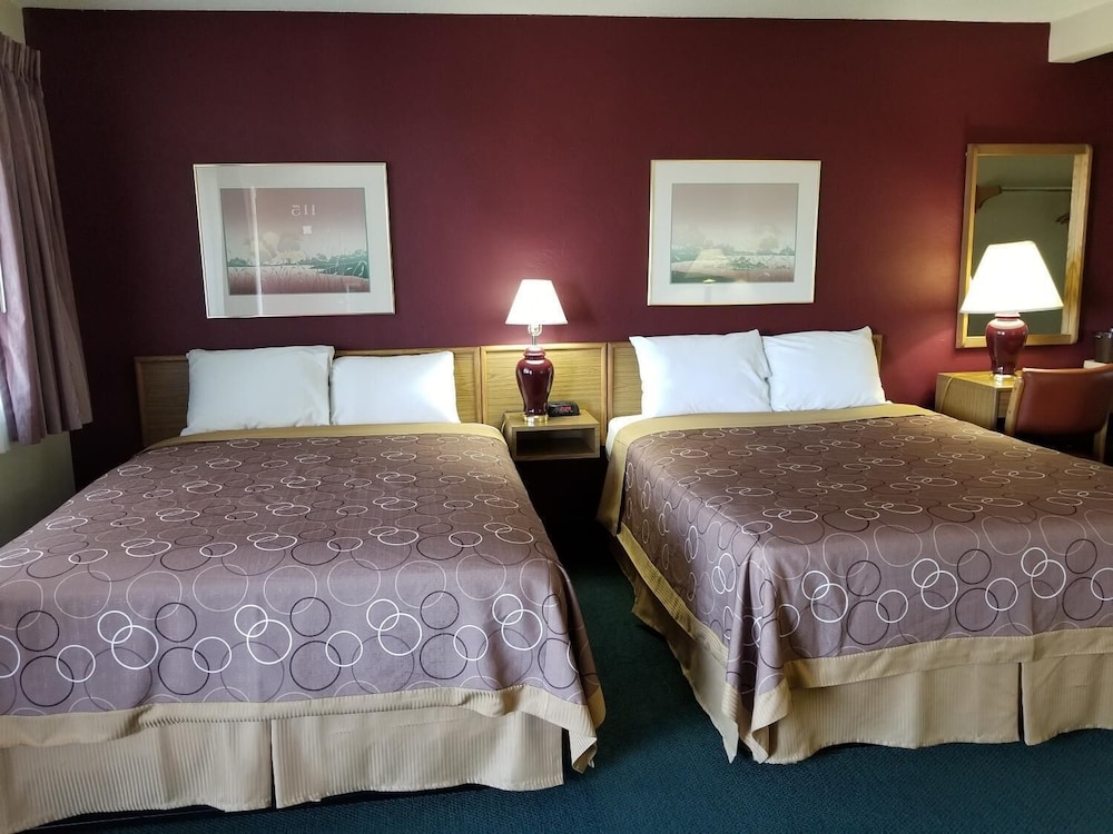 Coastal Breeze Inn Morro Bay Ca 21/47