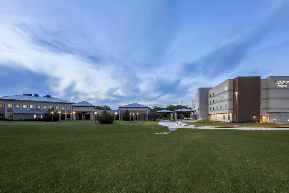 Fairfield Inn And Suites Decatur 5/37