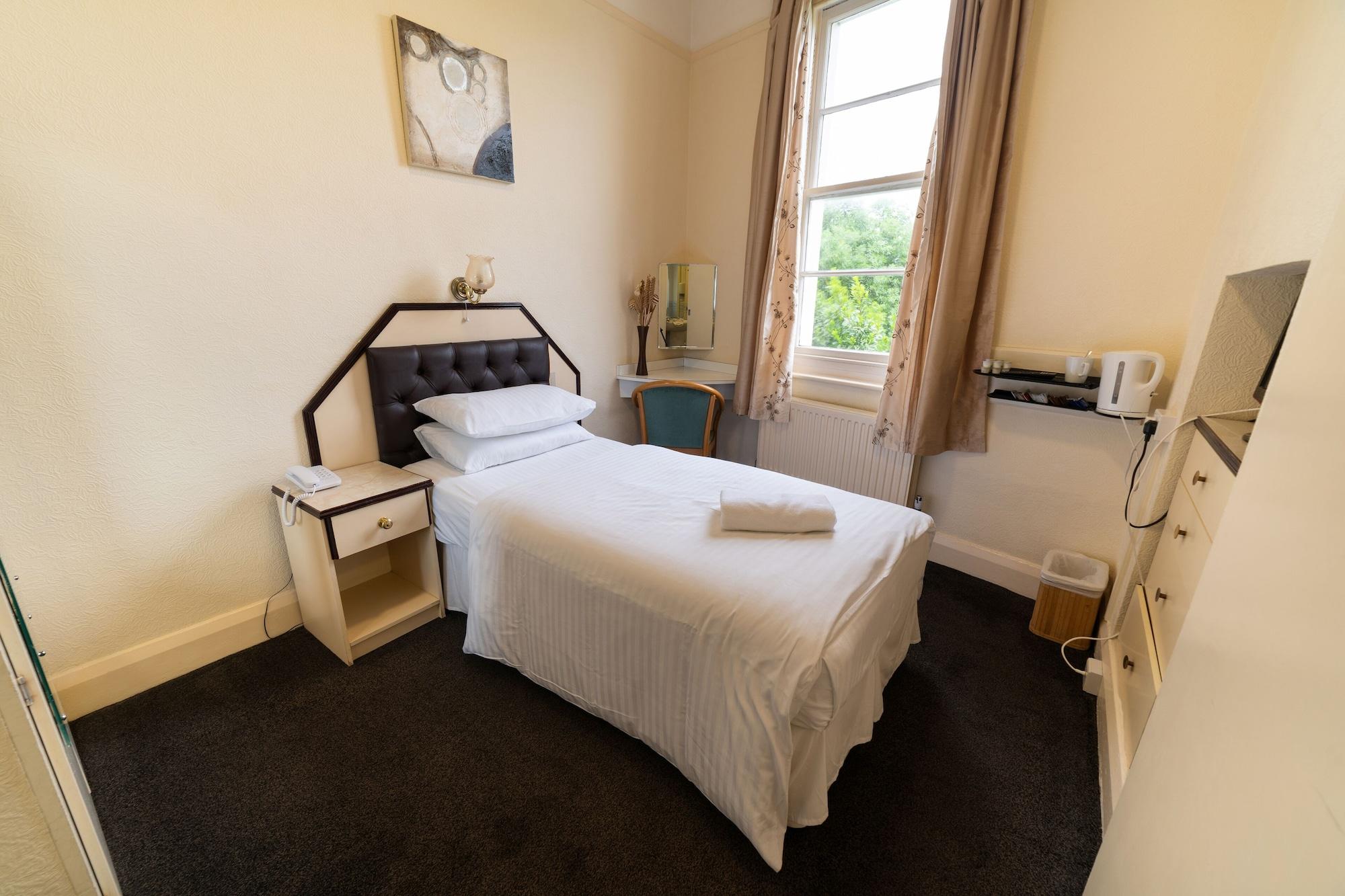 Standard, Single, Devonshire Hotel 2/3