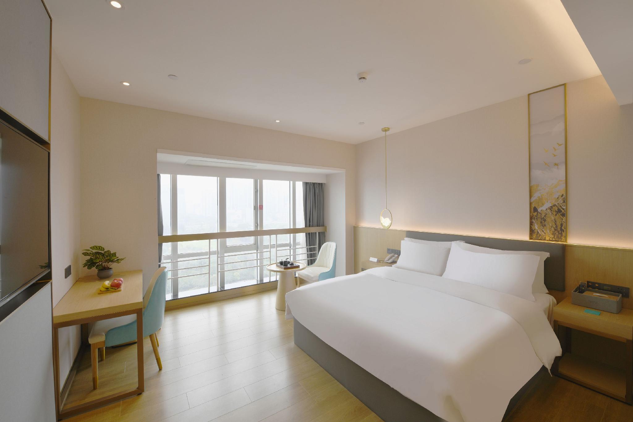 Rich Hotel 20/43