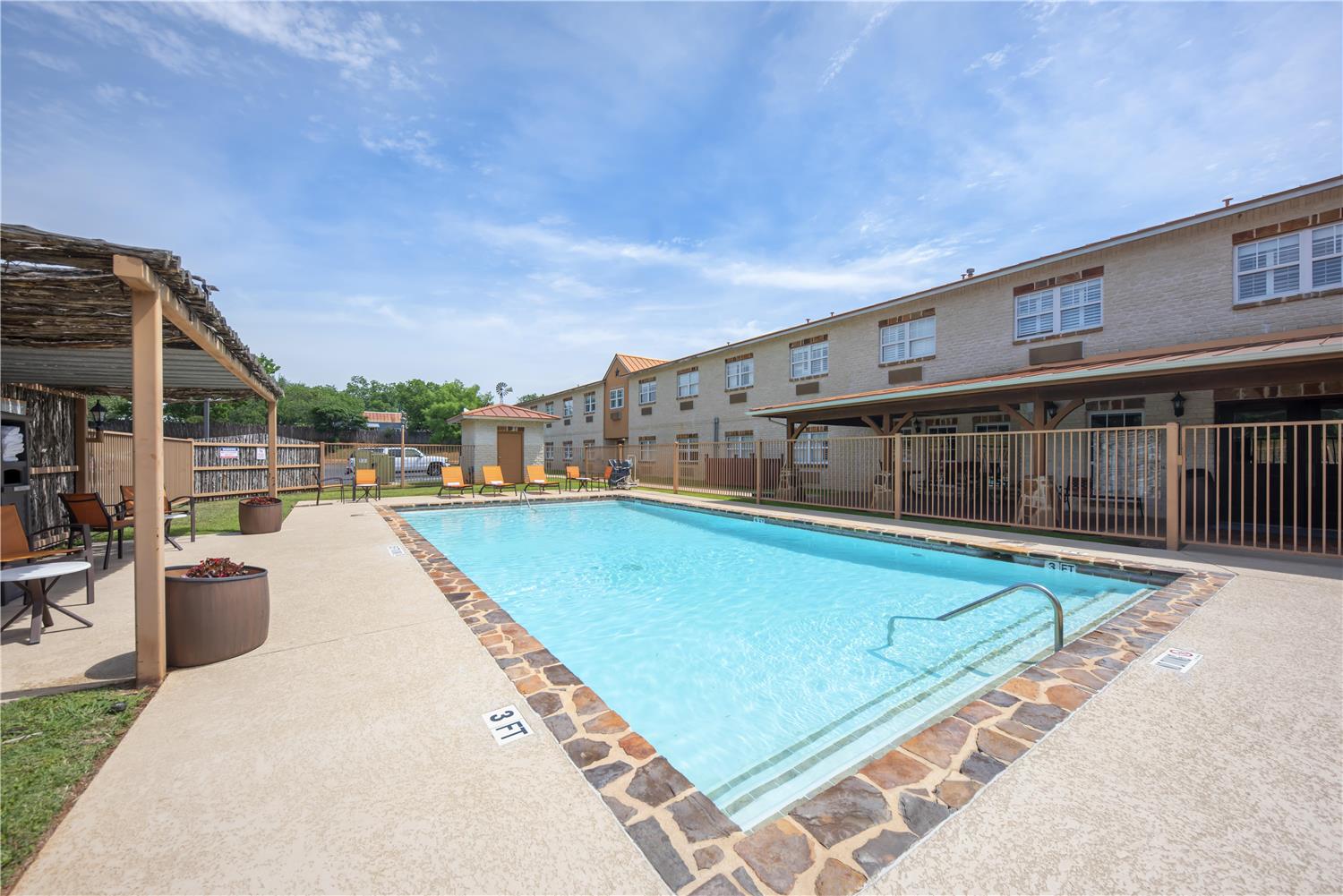 Best Western Plus Fredericksburg 34/34