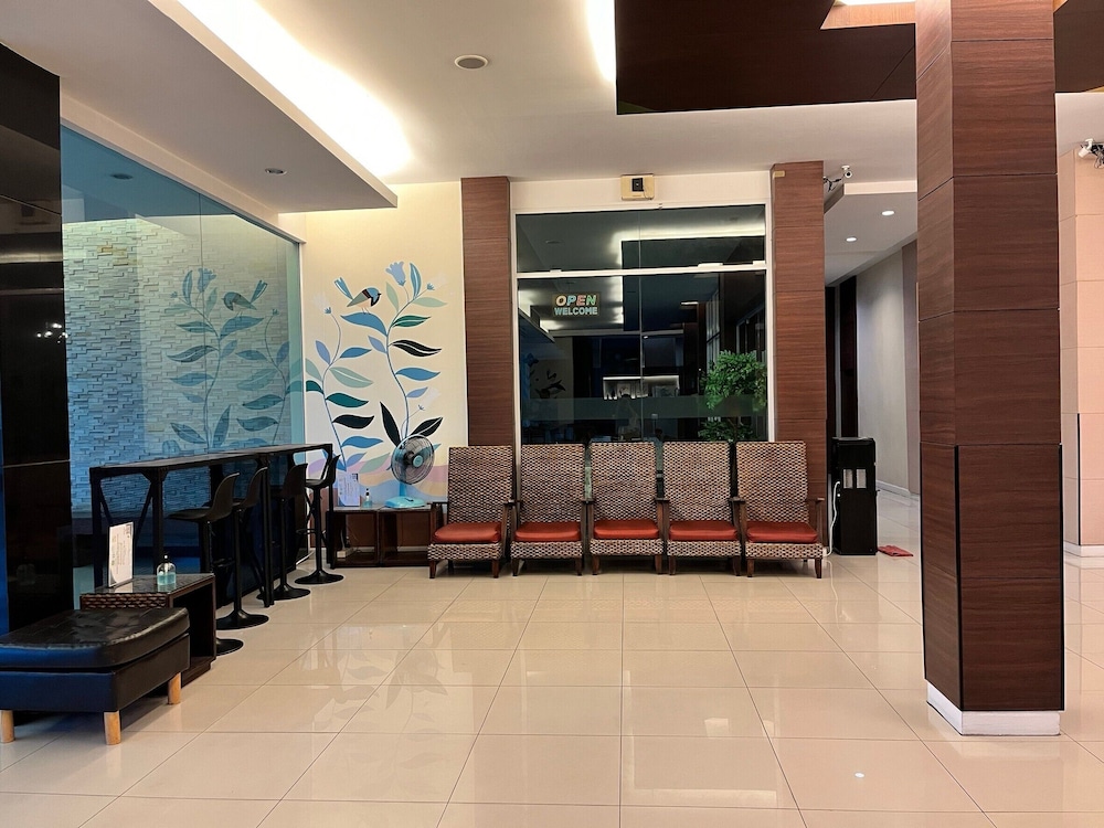Laemchabang City Hotel 9/50