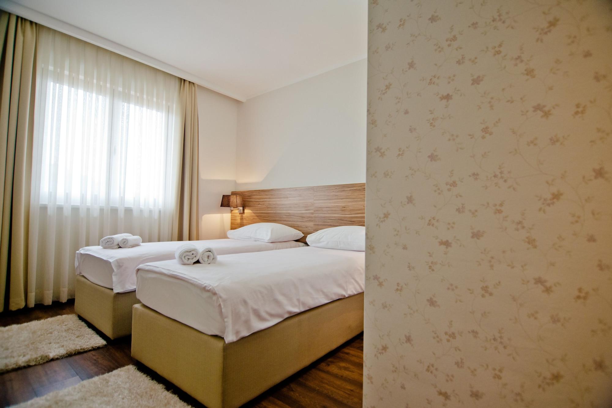 غرفة قياسية بسرير مزدوج أو سريرين منفصلين بإطلالة على المدينة، Medjugorje Hotel Spa 7/10