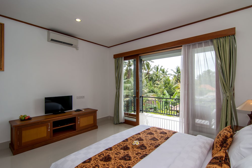 Gita Maha Hotel 4/44