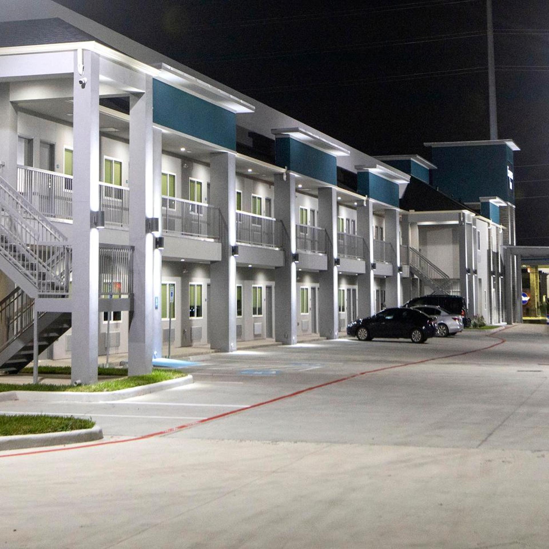 Express Inn Rosenberg 8/29