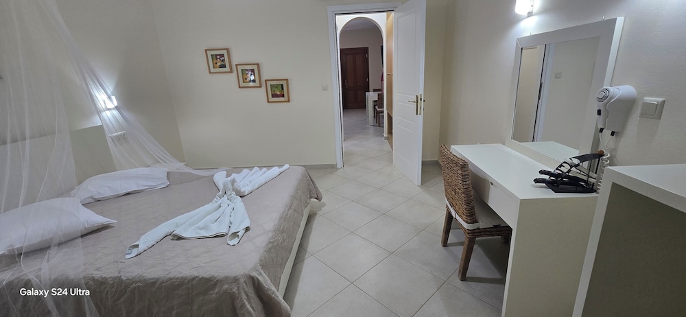 Margaritari Hotel 17/50