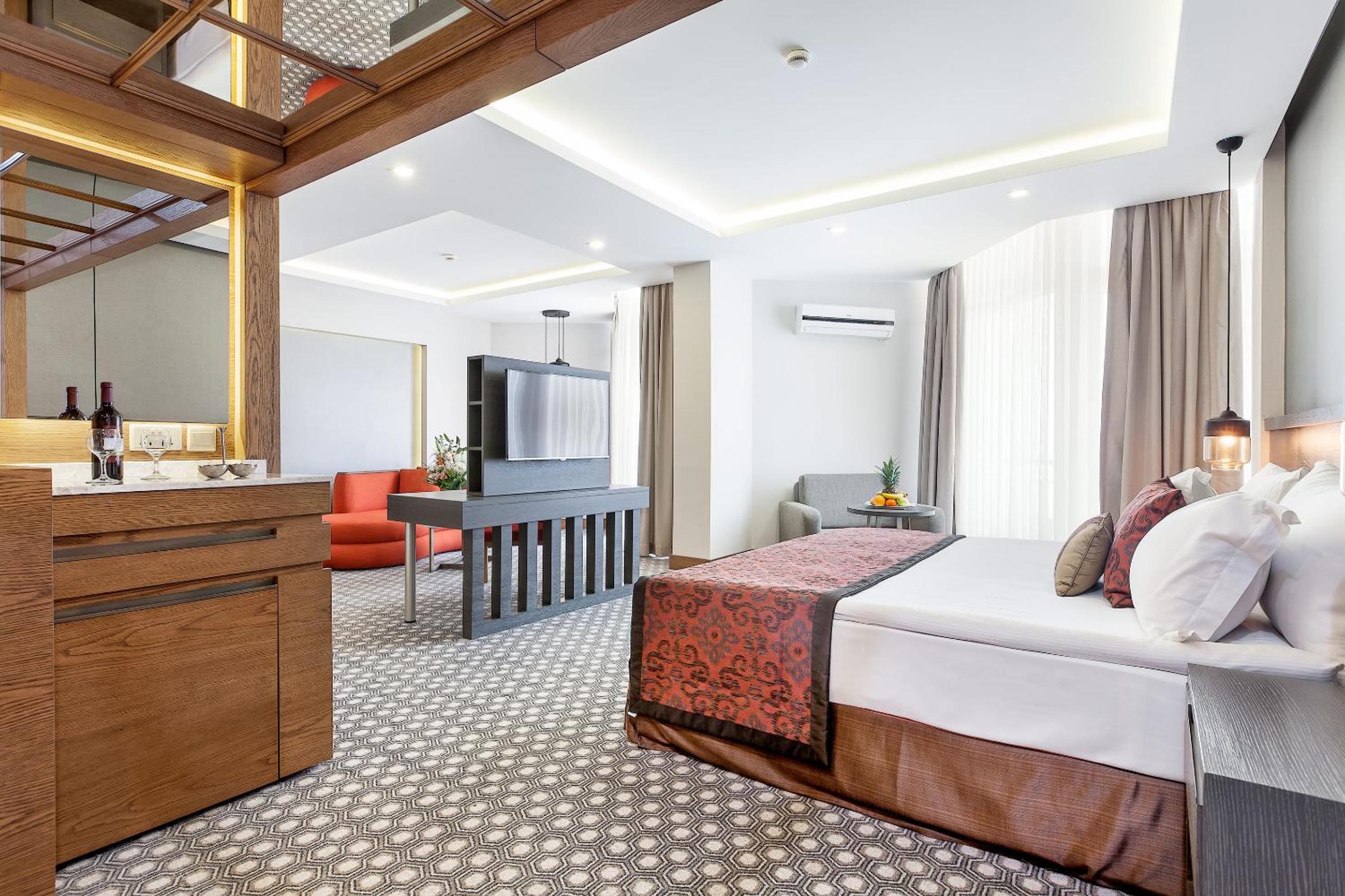 Salamis Bay Conti Resort and Casino in Yeni Bogazici