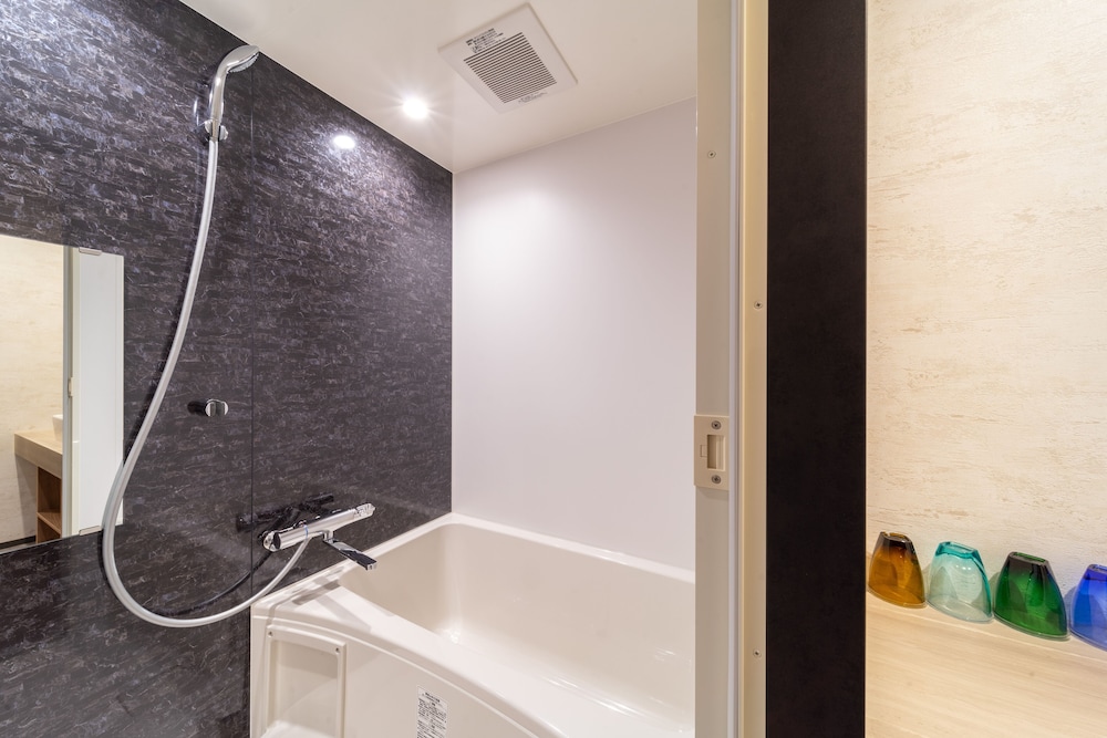 Wellstay Namba 48/50