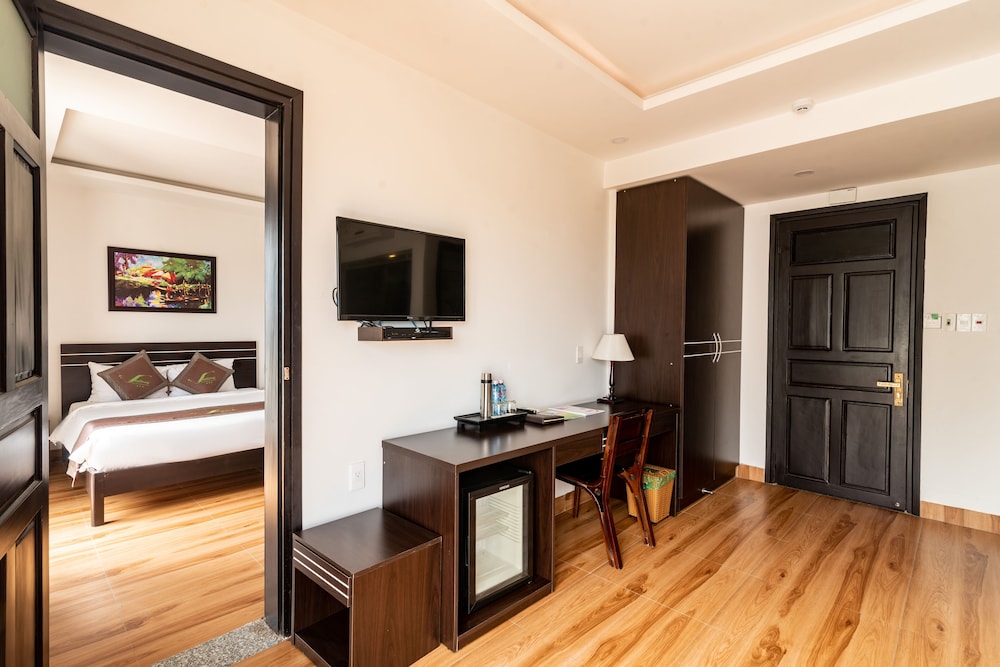 Viet Long Hoi An Beach Hotel 41/53