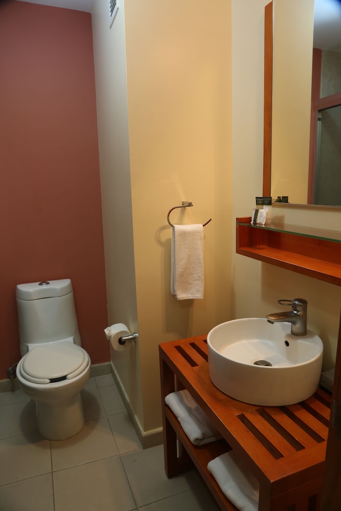 Copper Canyon Boutique Hotel 48/48