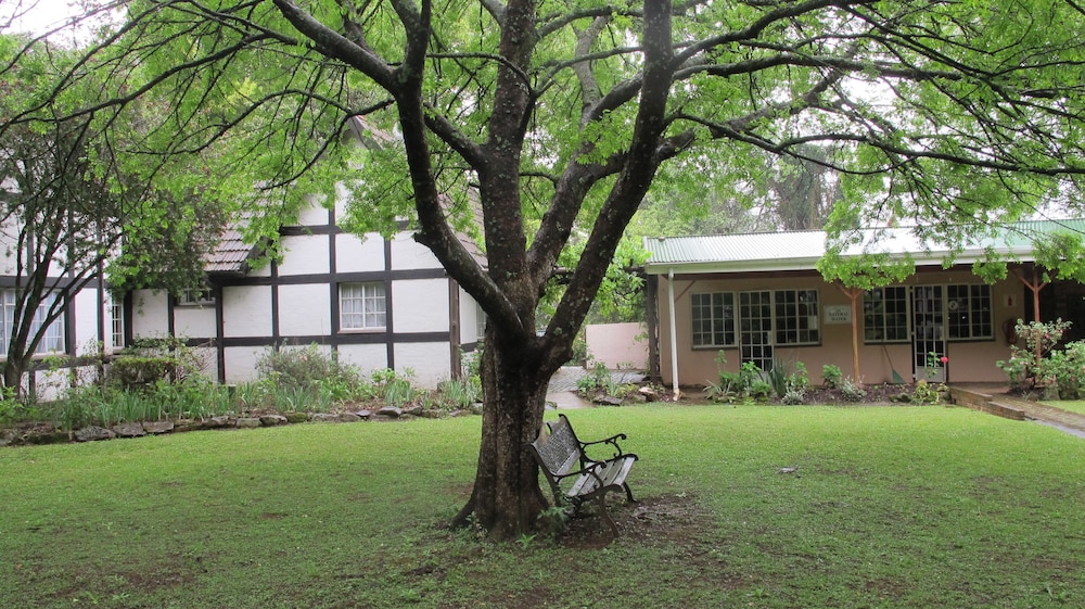 Millgate Cottage 44/49