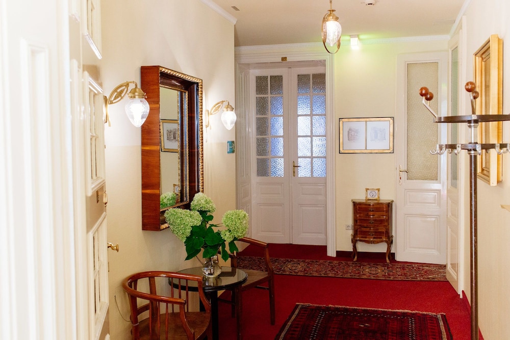 Boutique Hotel Nossek 8/50