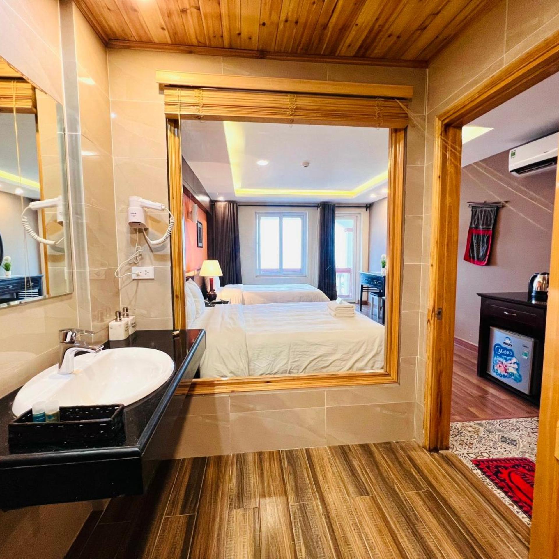 Cat Cat View Hotel 99/100