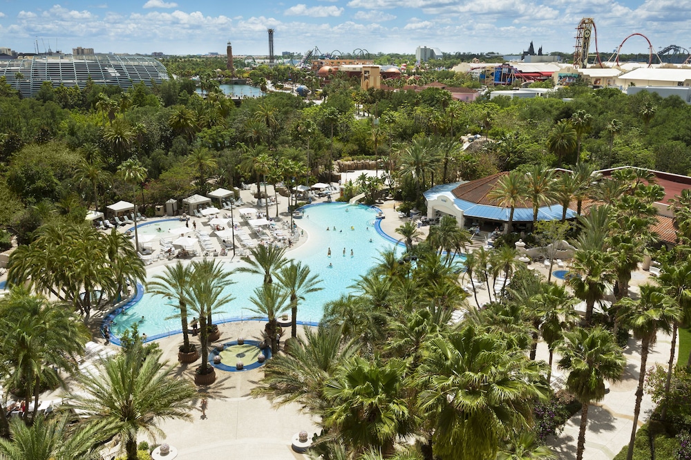 Universal's Hard Rock Hotel 5/69