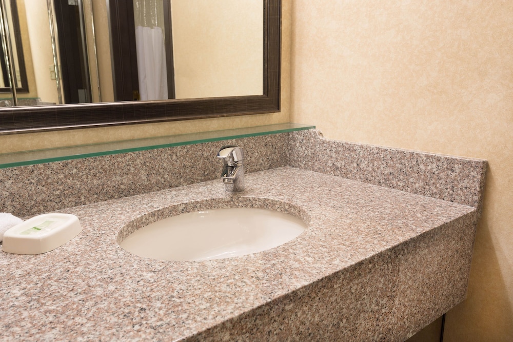 DRURY INN AND SUITES ATLANTA MARIETTA 47/50