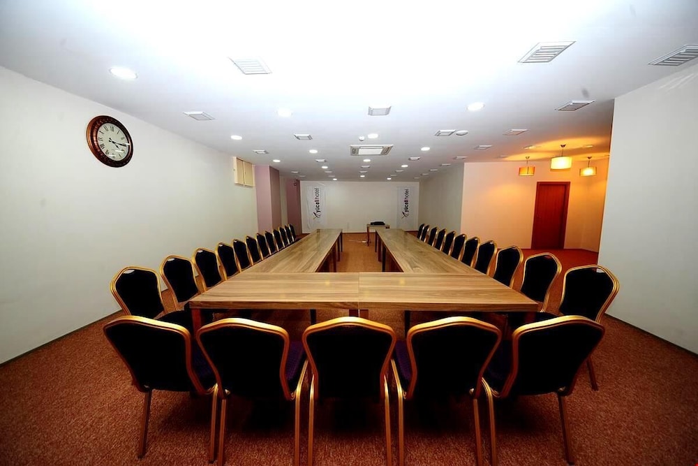 Yucel Hotel 45/50