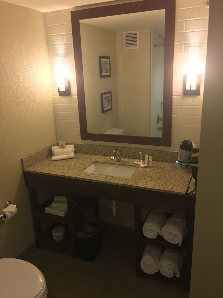Comfort Inn & Suites Sidney I-80 48/49