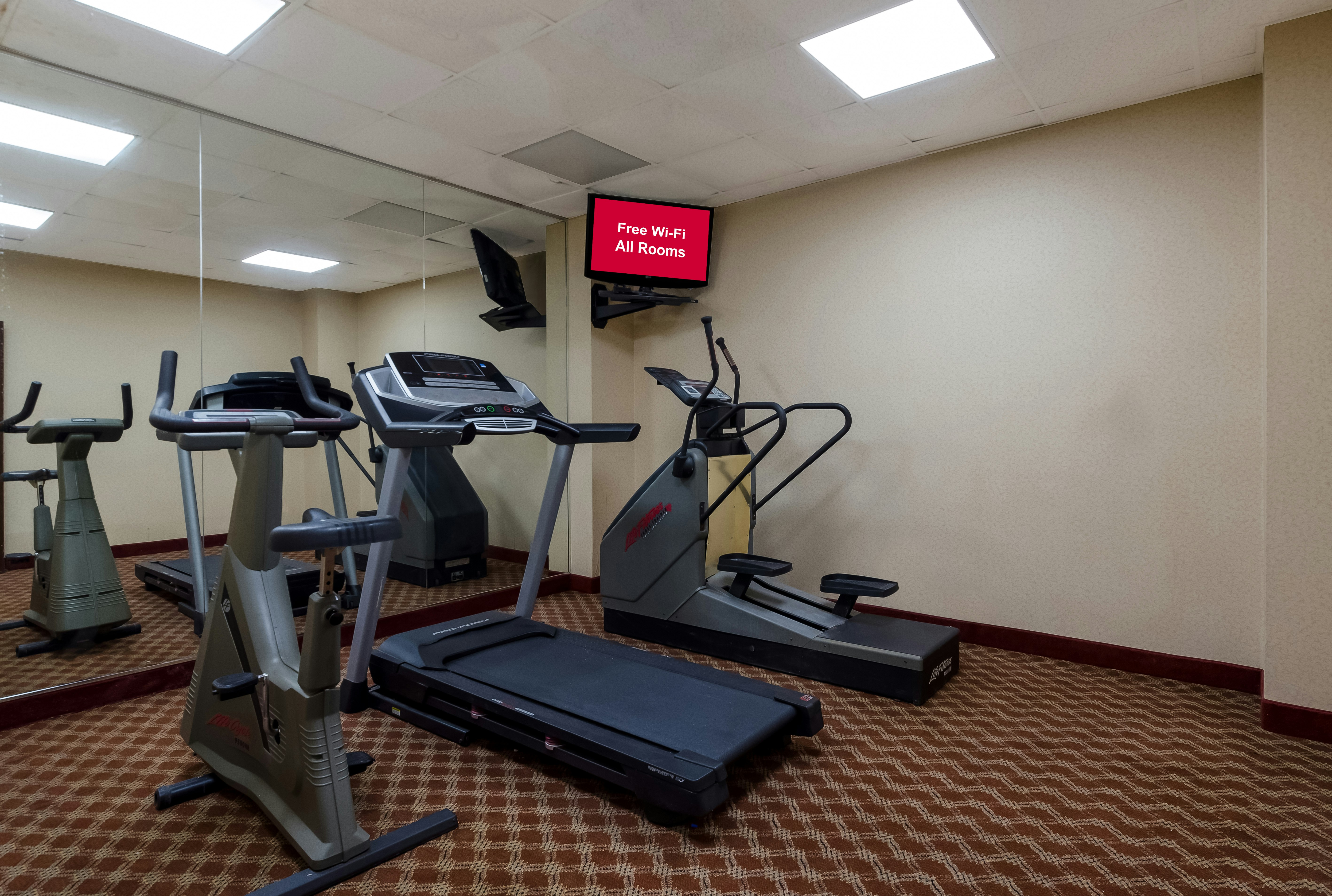 Red Roof Inn Suites Newark University 6/26