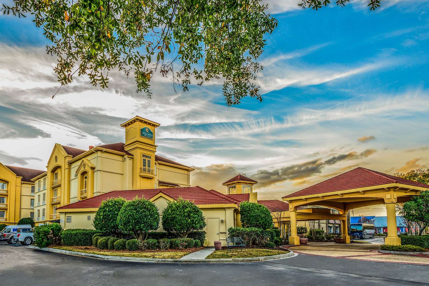 La Quinta Inn & Suites by Wyndham Myrtle Beach Broadway Area 46/54