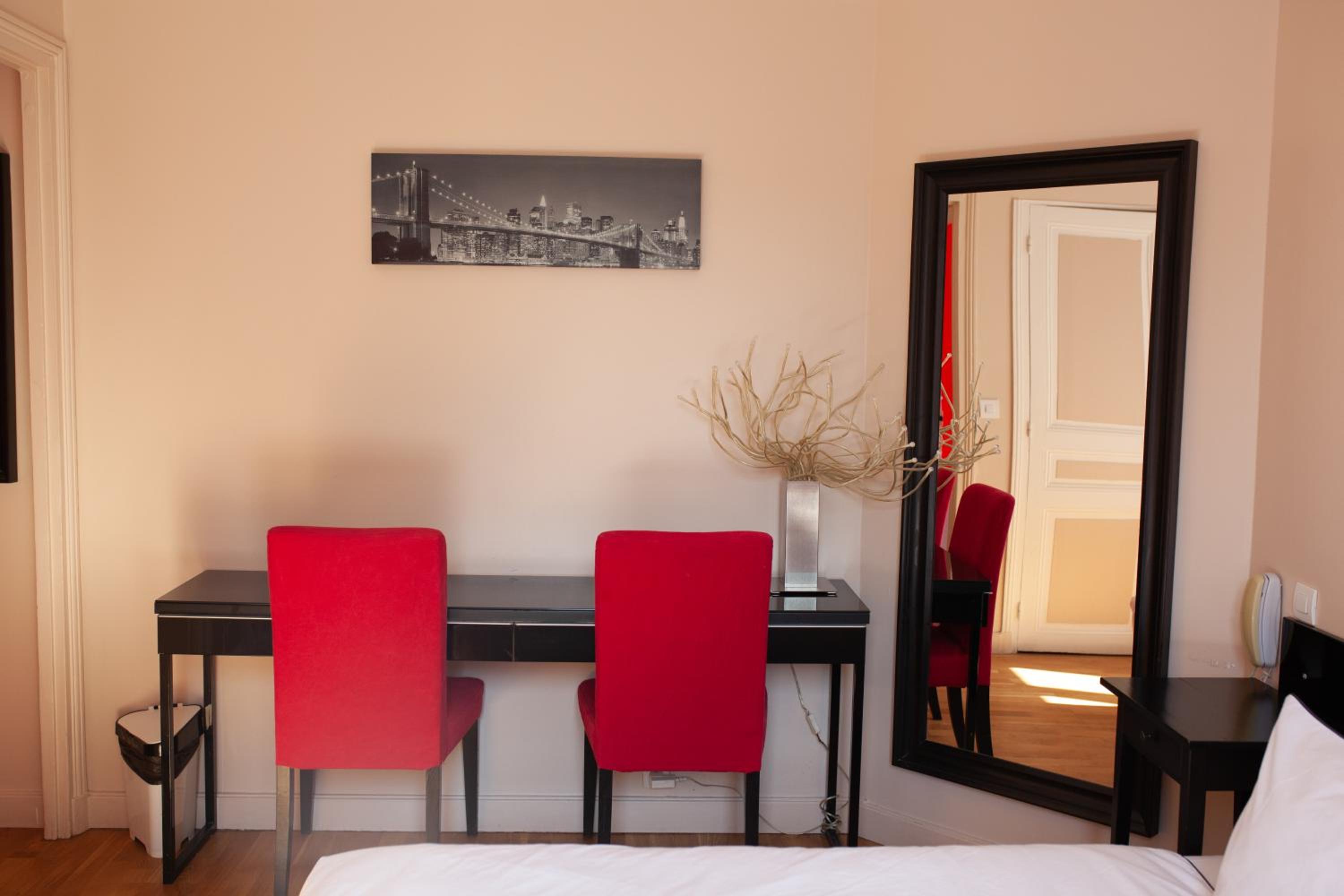 Hôtel du Parc, Choisy-le-Roi 19/23