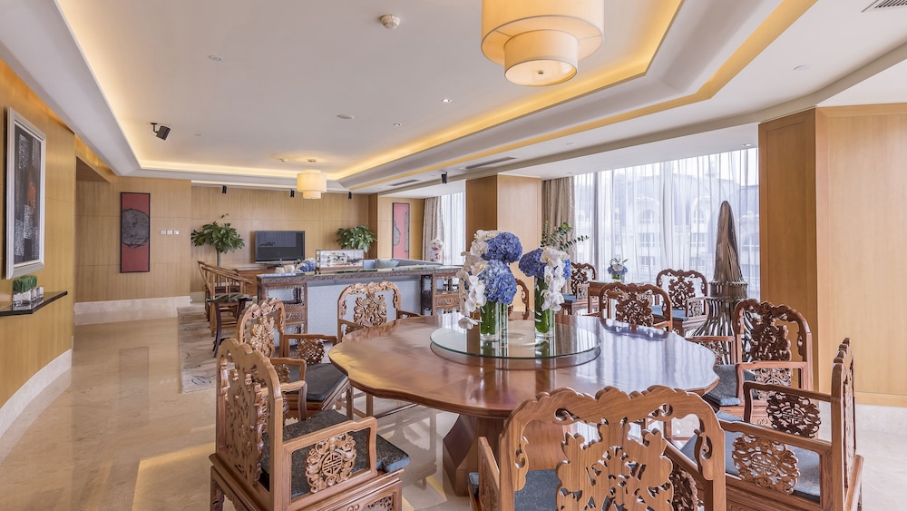 Regent Beijing 63/82