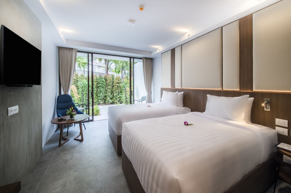 Dewa Phuket Resort and Villas 20/74