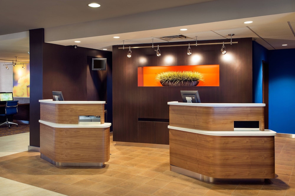 Lobby at Courtyard Phoenix North, PHOENIX - AZ