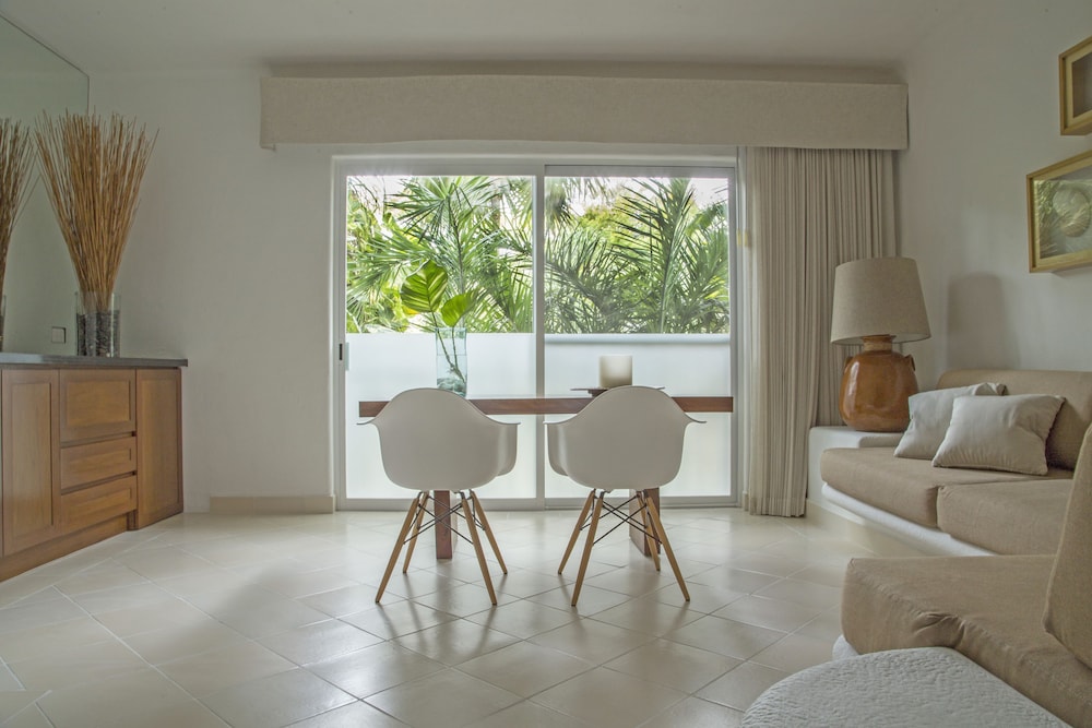 Las Villas Akumal 20/50