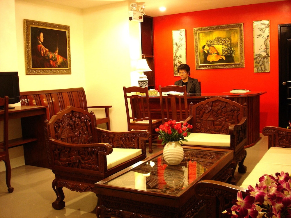 The Bang Khun Phrom Suites 21/36