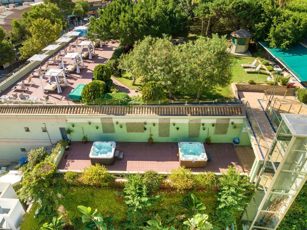 Agua Beach Hotel - Adults Only 2/66