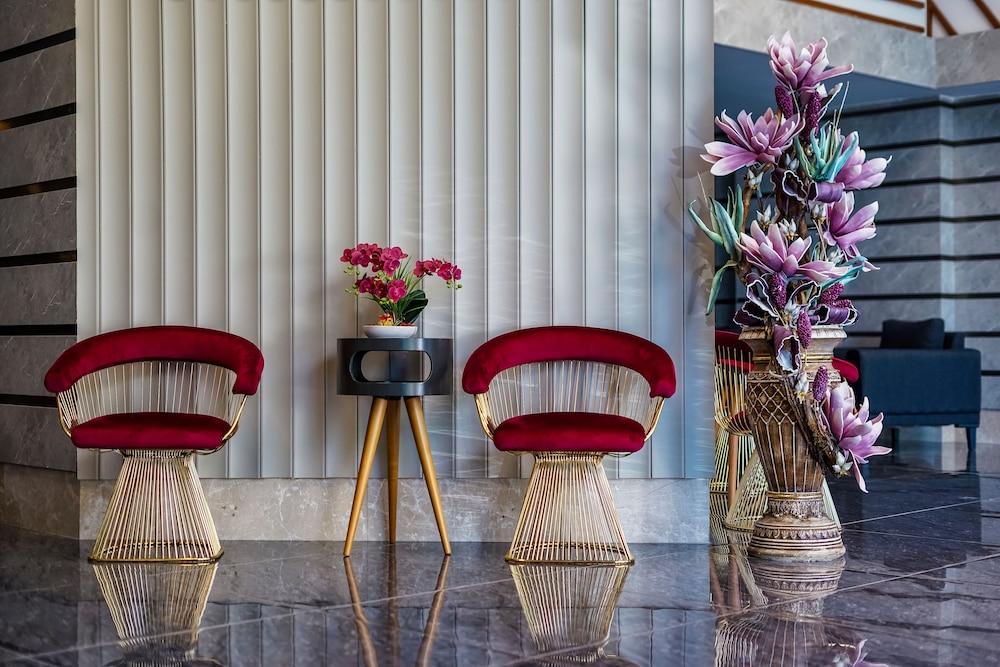 Optimum Luxury Hotel & Spa 40/54