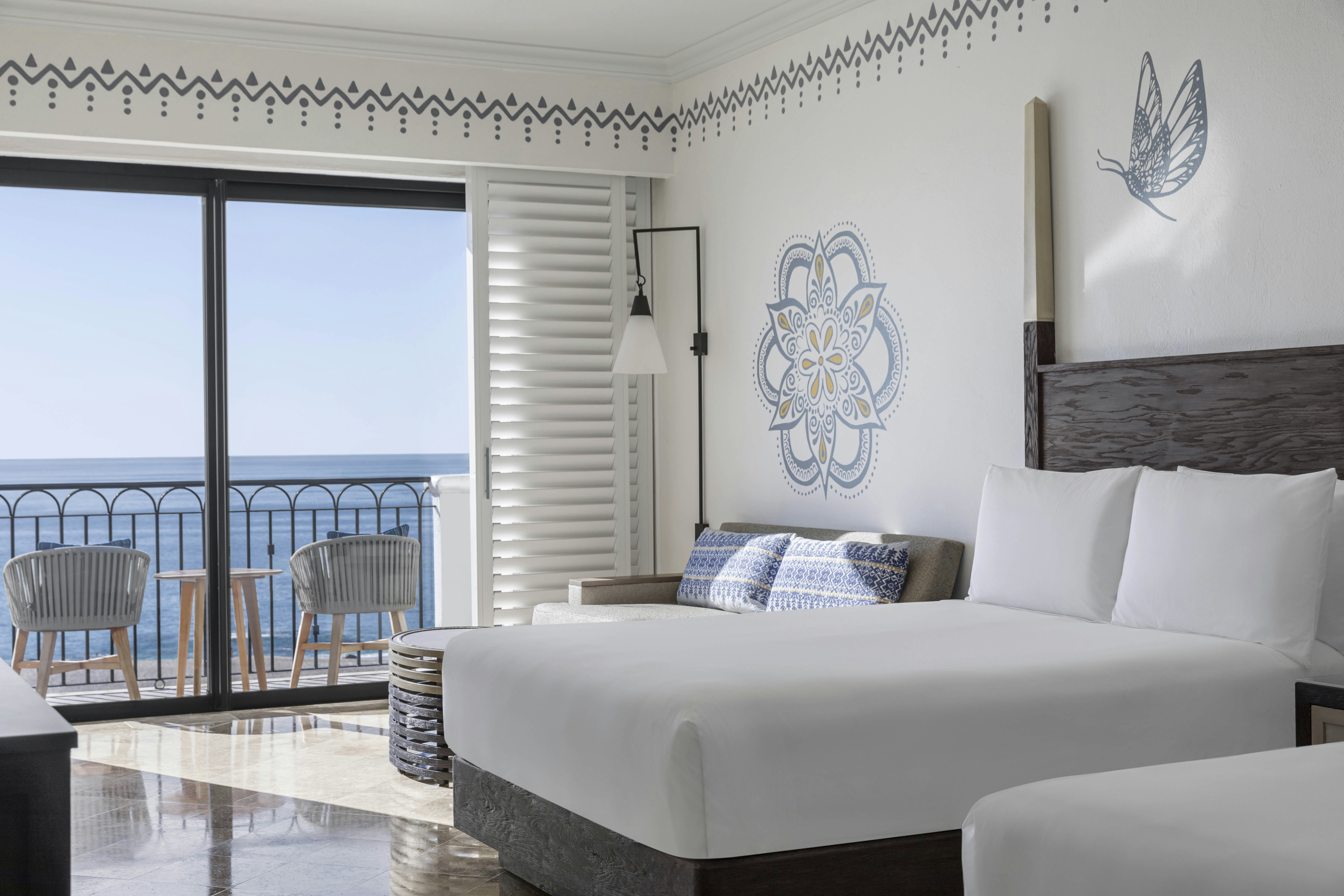 2 Queen Beds, Ocean View