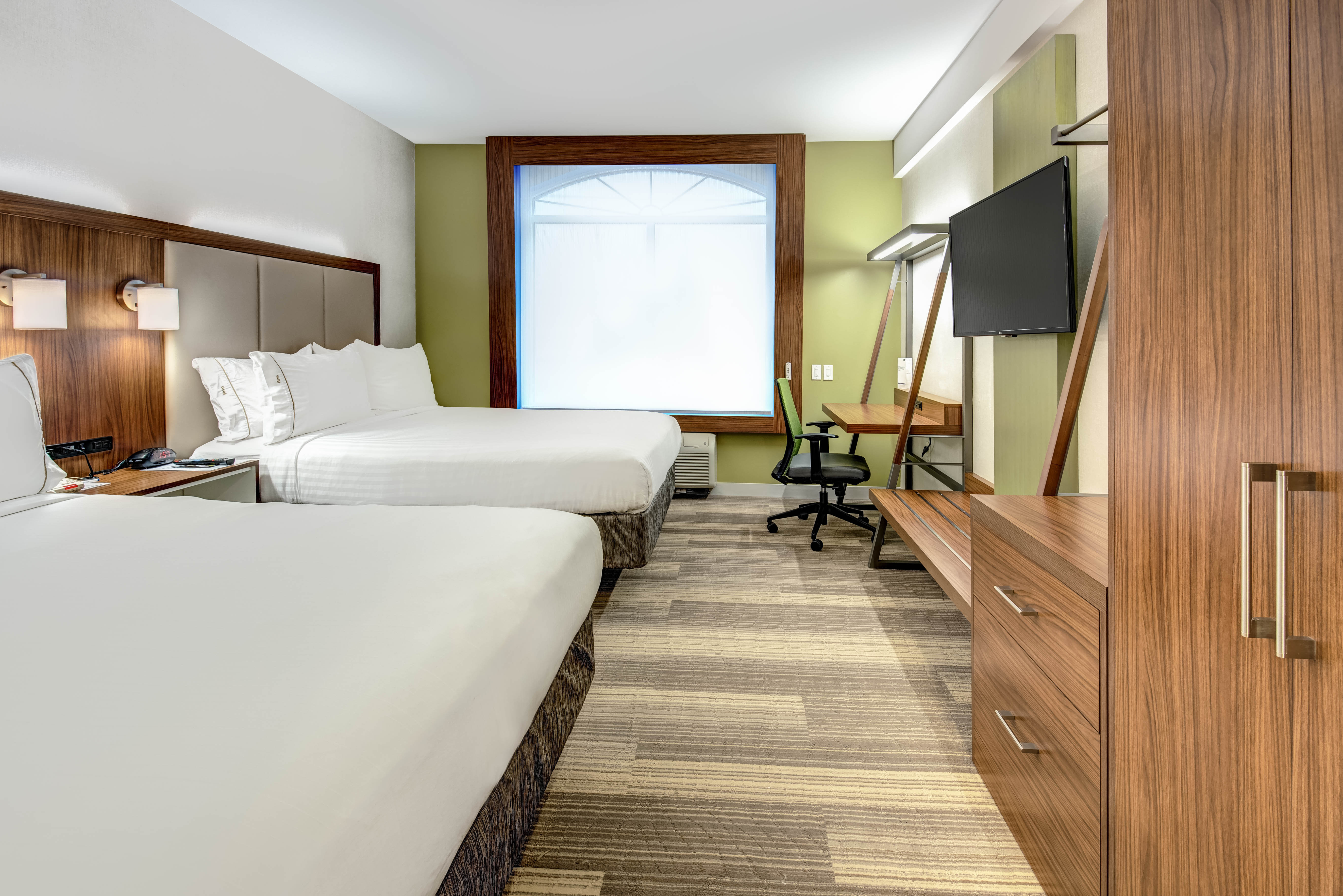 Holiday Inn Express Woodbridge 18/64