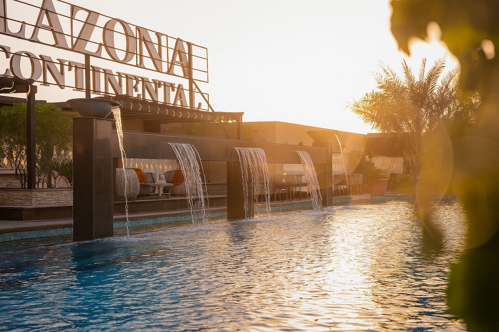 La Zona Continental Hotel 61/65