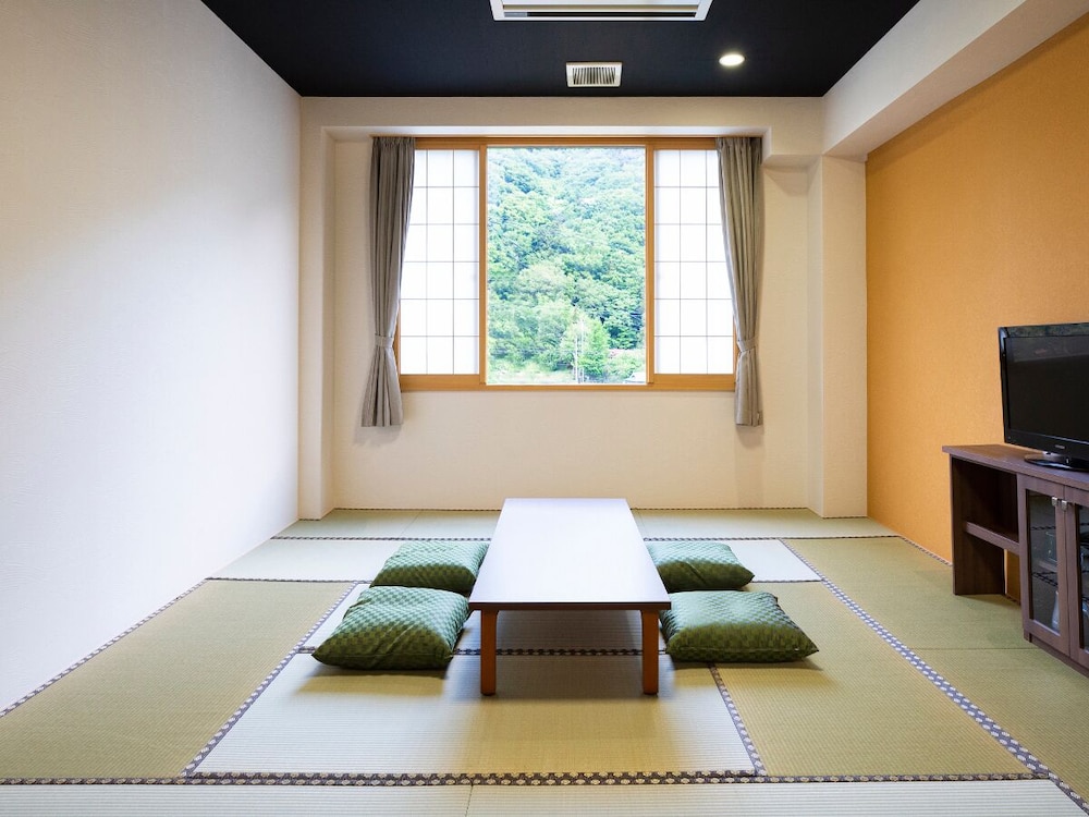 Yutoriro Bandai Atami 19/54