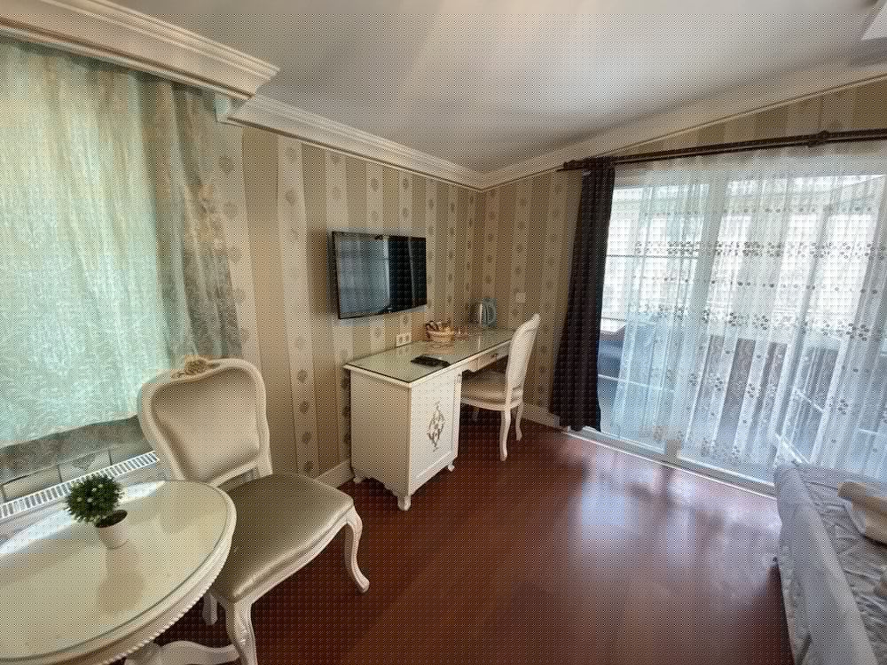 Alyon Hotel Taksim 42/56