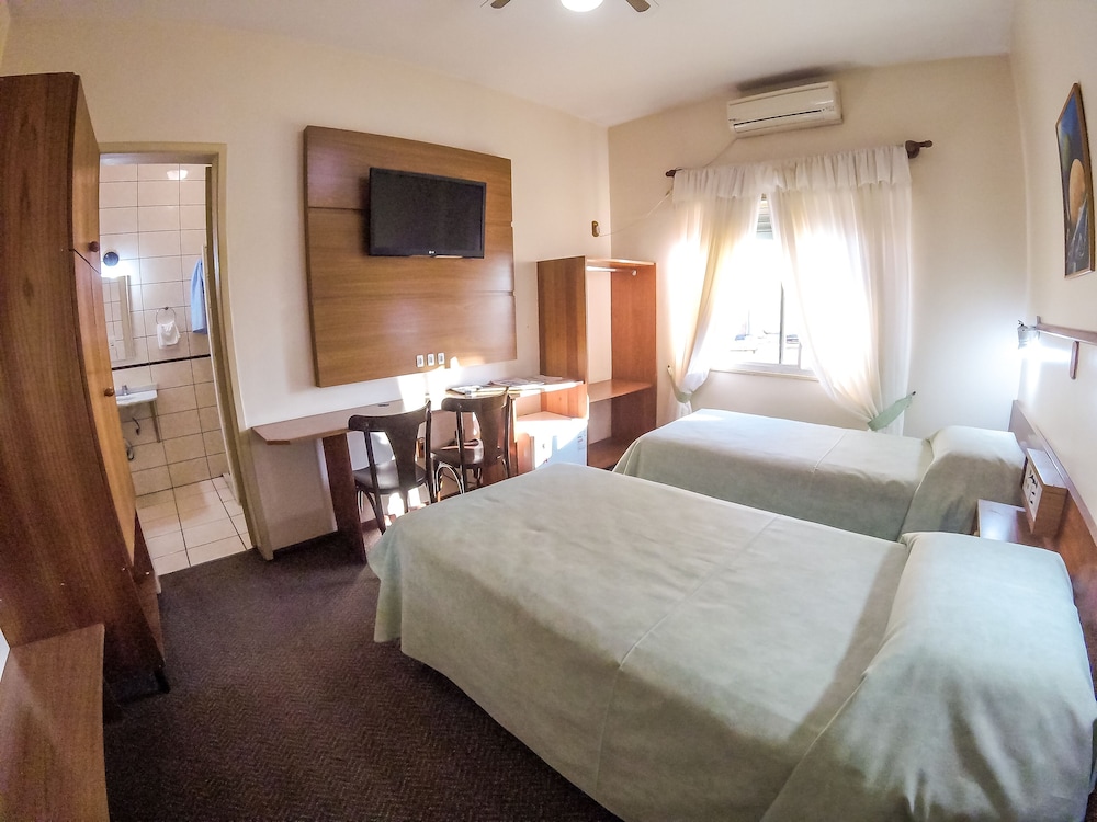 Milao Hotel 10/62